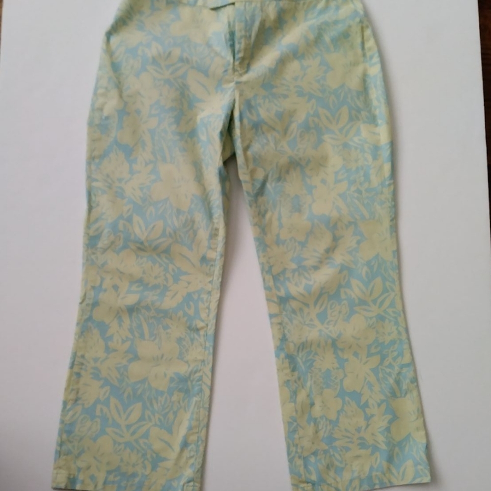 Old Navy Women's Pants - Size 6